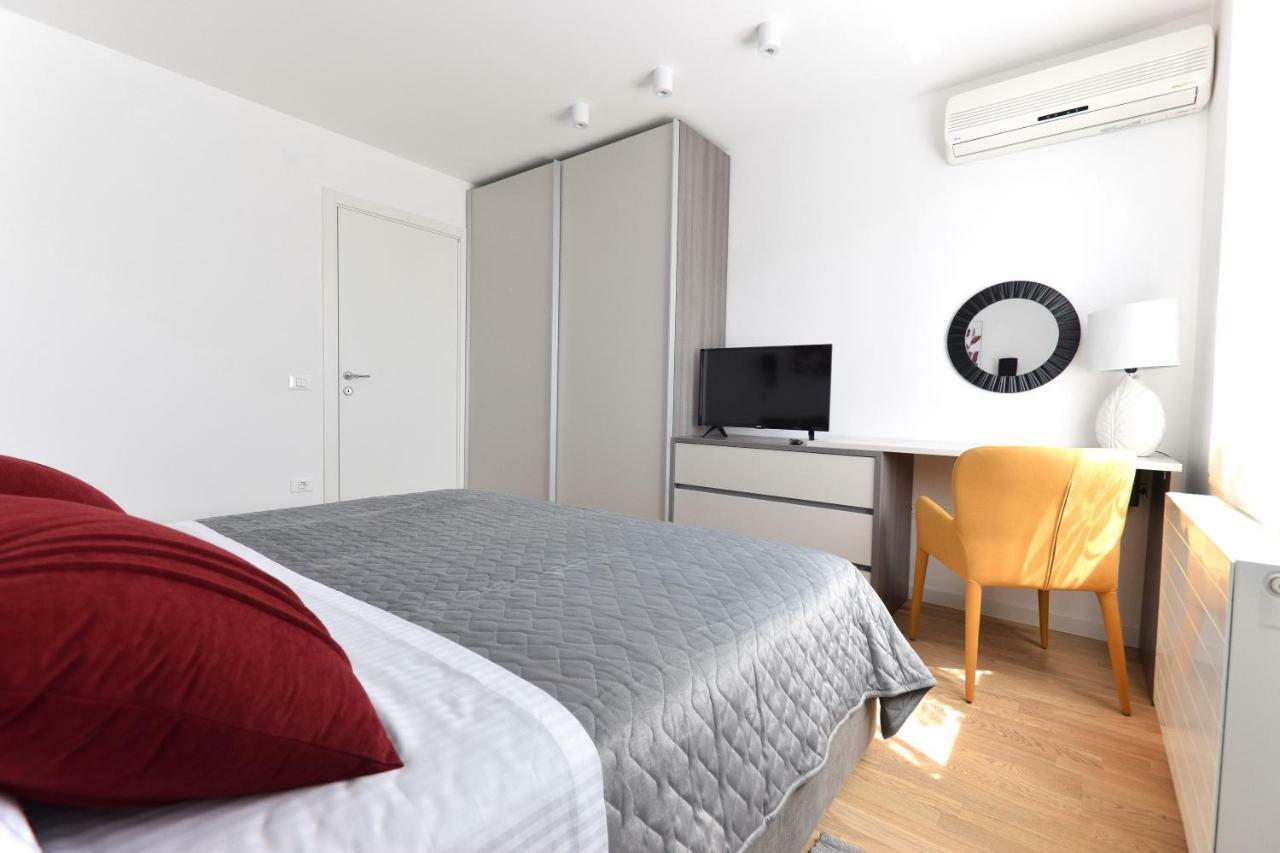 Apartment Vostan 普拉 外观 照片